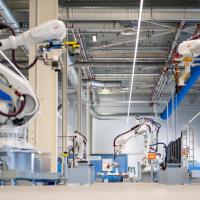 VDL montiert Akkumodule für die BMW Group